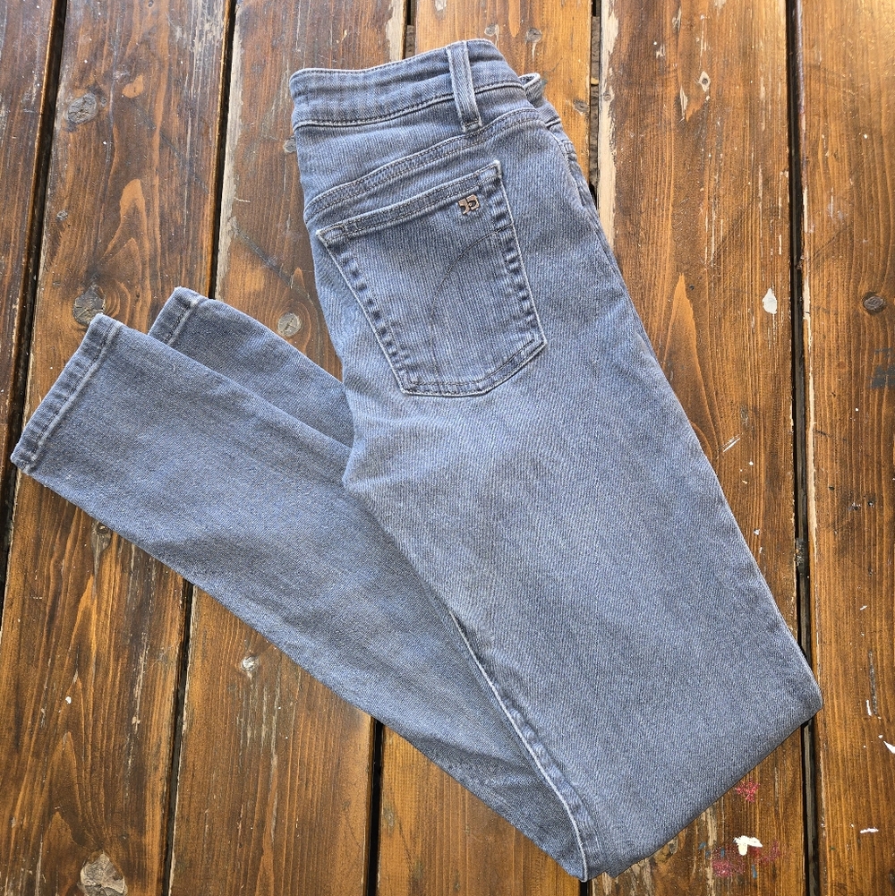 Joe's Jeans Women's Straight Leg in Gray